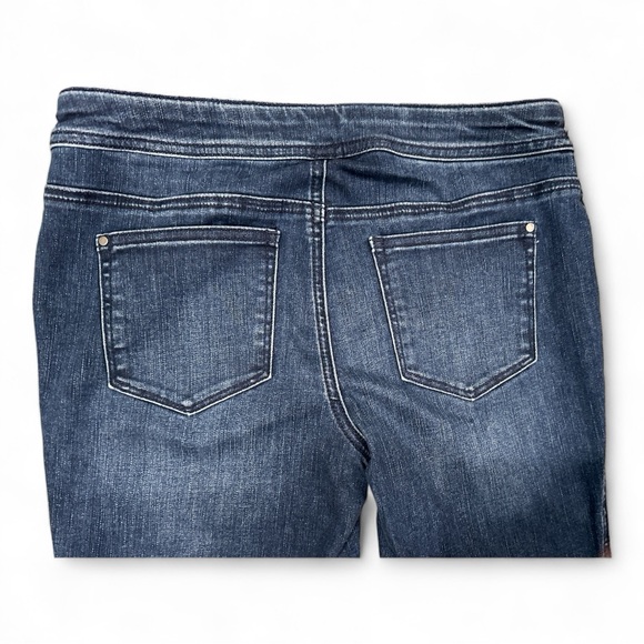 COPY - Perfect Stretch Girlfriend Slim Leg Ankle Blue Jeans by Chico’s Size 00… - Picture 5 of 7